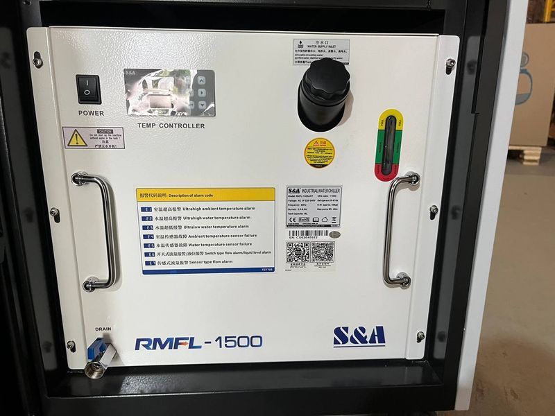 Аппарат лазерный сварочный 3в1 TSK Laser сварка, очиститель, резак Laser21 фото